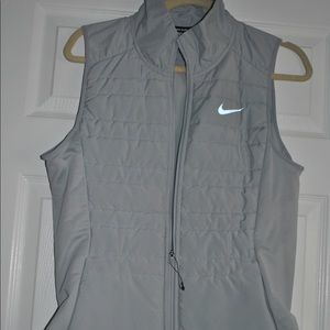 Nike grey vest. Lightweight. Size M